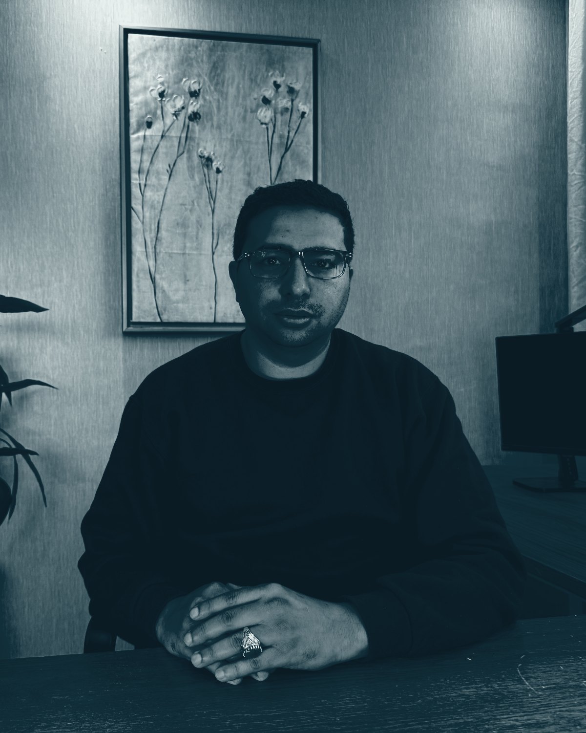 Youssef Hodaigui, founder of Mindflow Marketing, at his desk